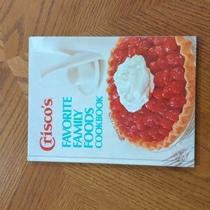 Crisco Favorite Family Foods Hardback Cookbook - Used Vintage 1973